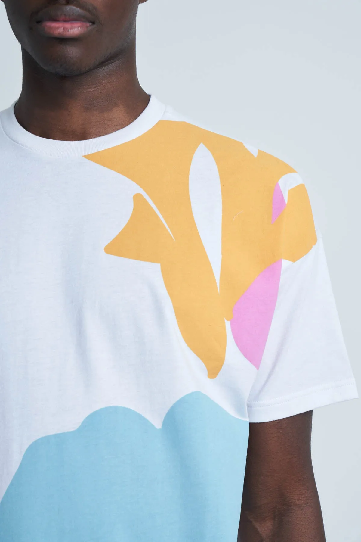 COUPAGE RELAXED FIT GRAPHIC T-SHIRT