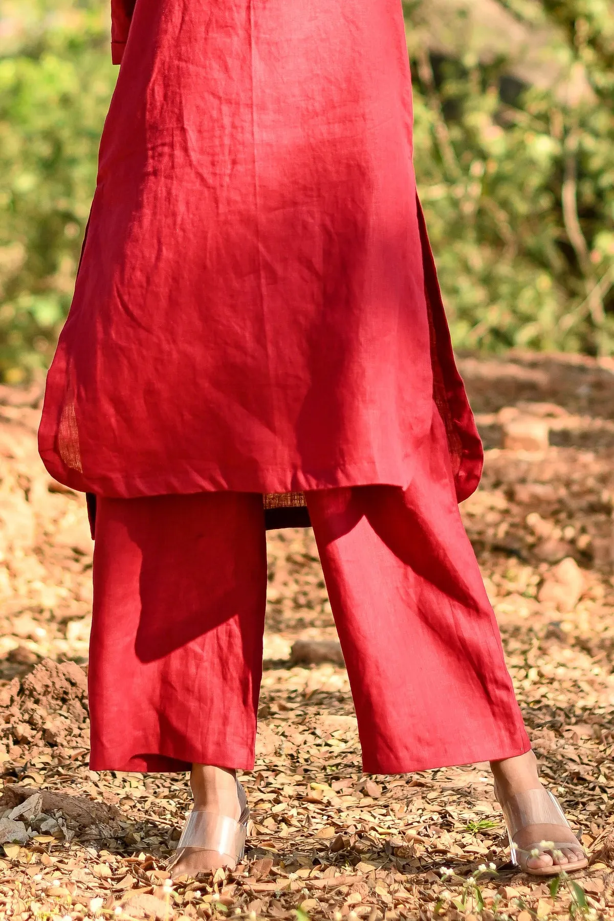 Debbie Cropped Linen Pants - Maroon