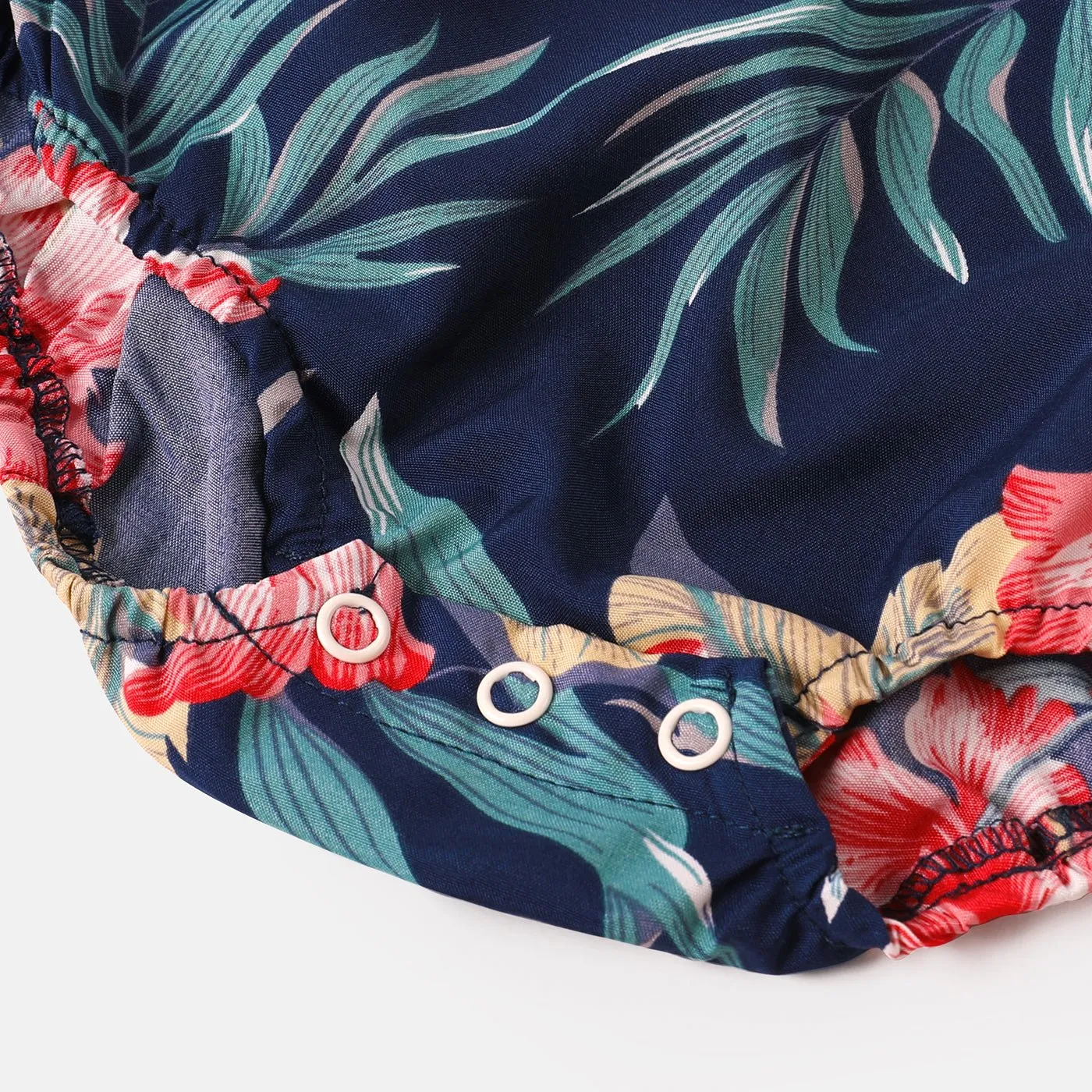 Family Matching Allover Floral Print Halterneck Dresses and Short-sleeve Shirts Sets