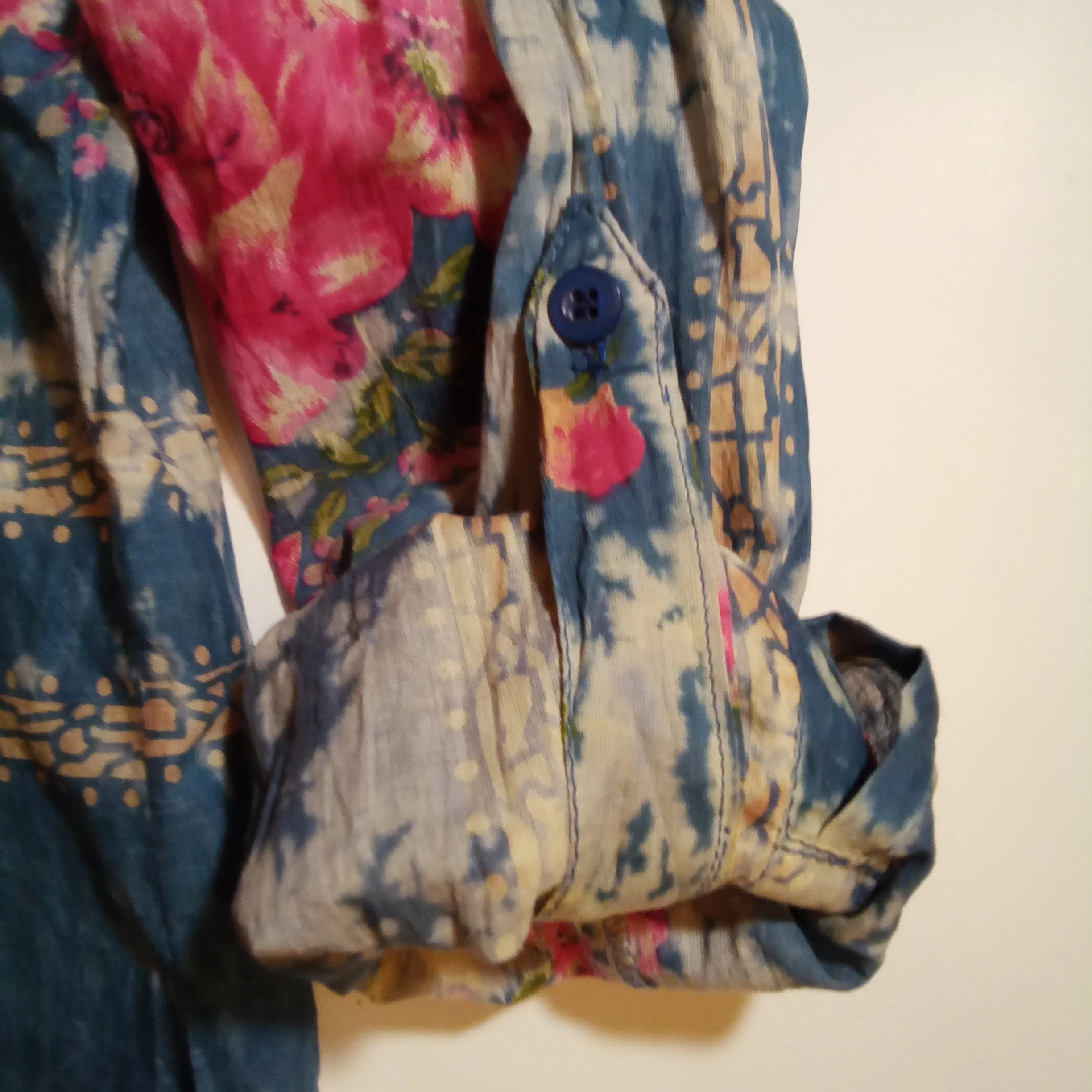 Floral Mandarin Vneck Button Front Shirt  | Vintage Goa
