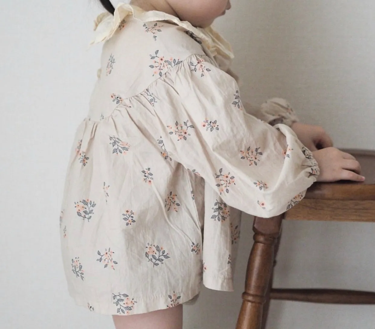 Floral Ruffled Blouse