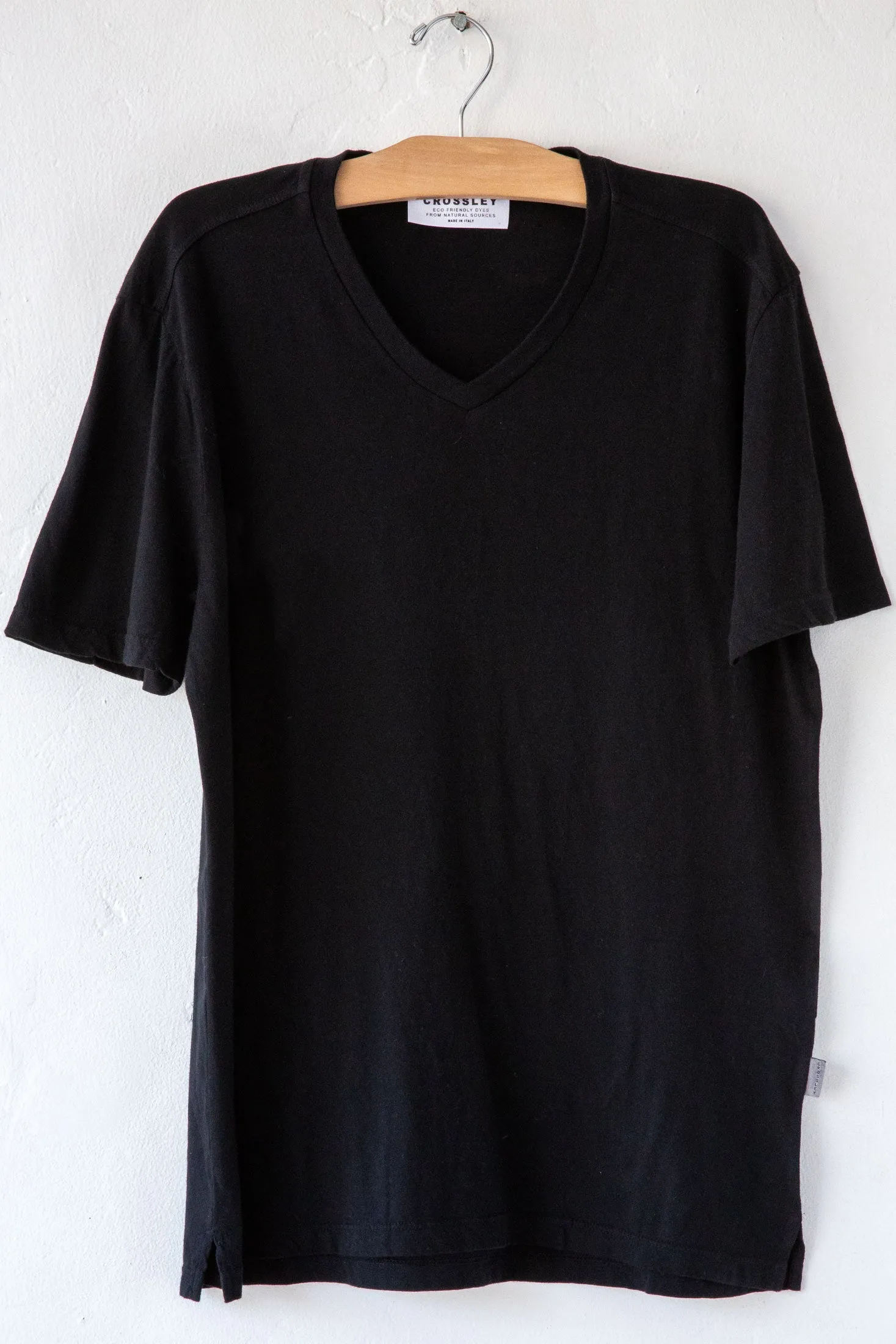 Halar Vneck Tee