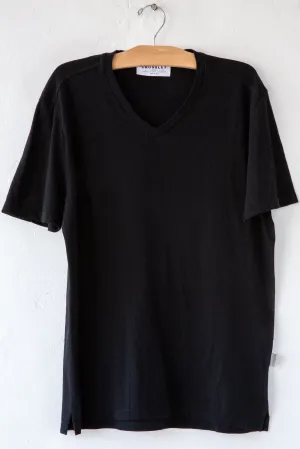 Halar Vneck Tee