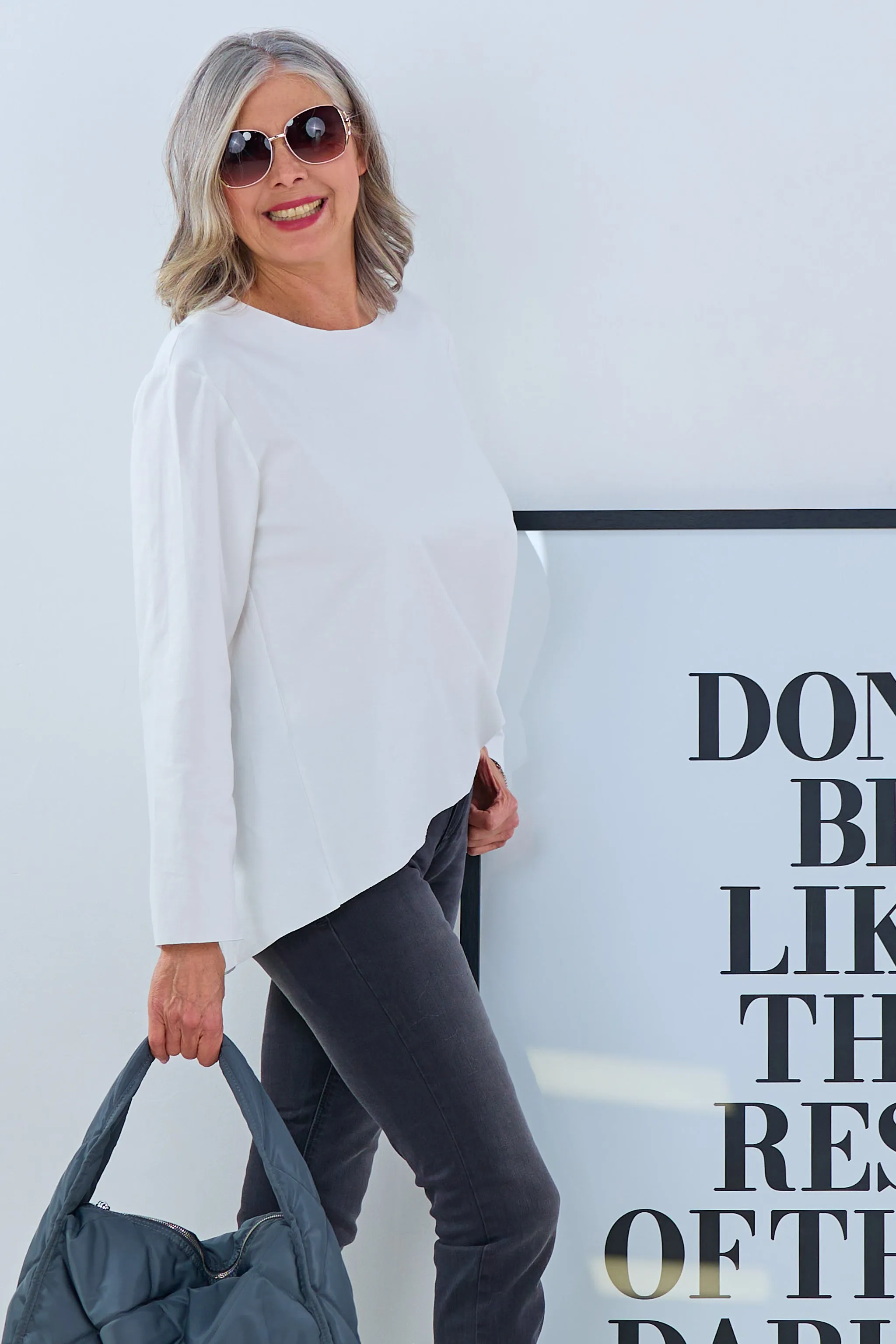Leicht ausgestelltes Basic-Shirt, weiß/ecru