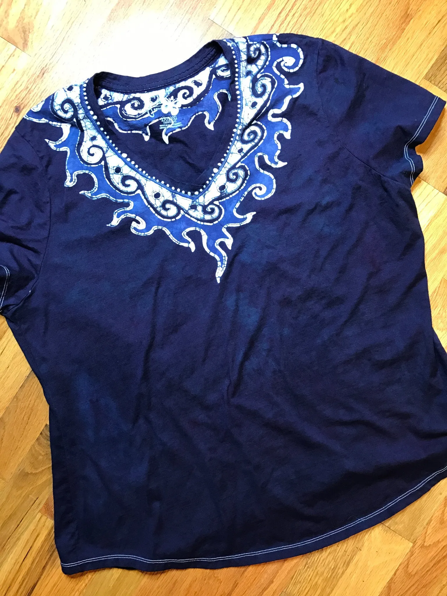 Navy Blue Necklace Handmade Batik Tee - Plus Size - 2X