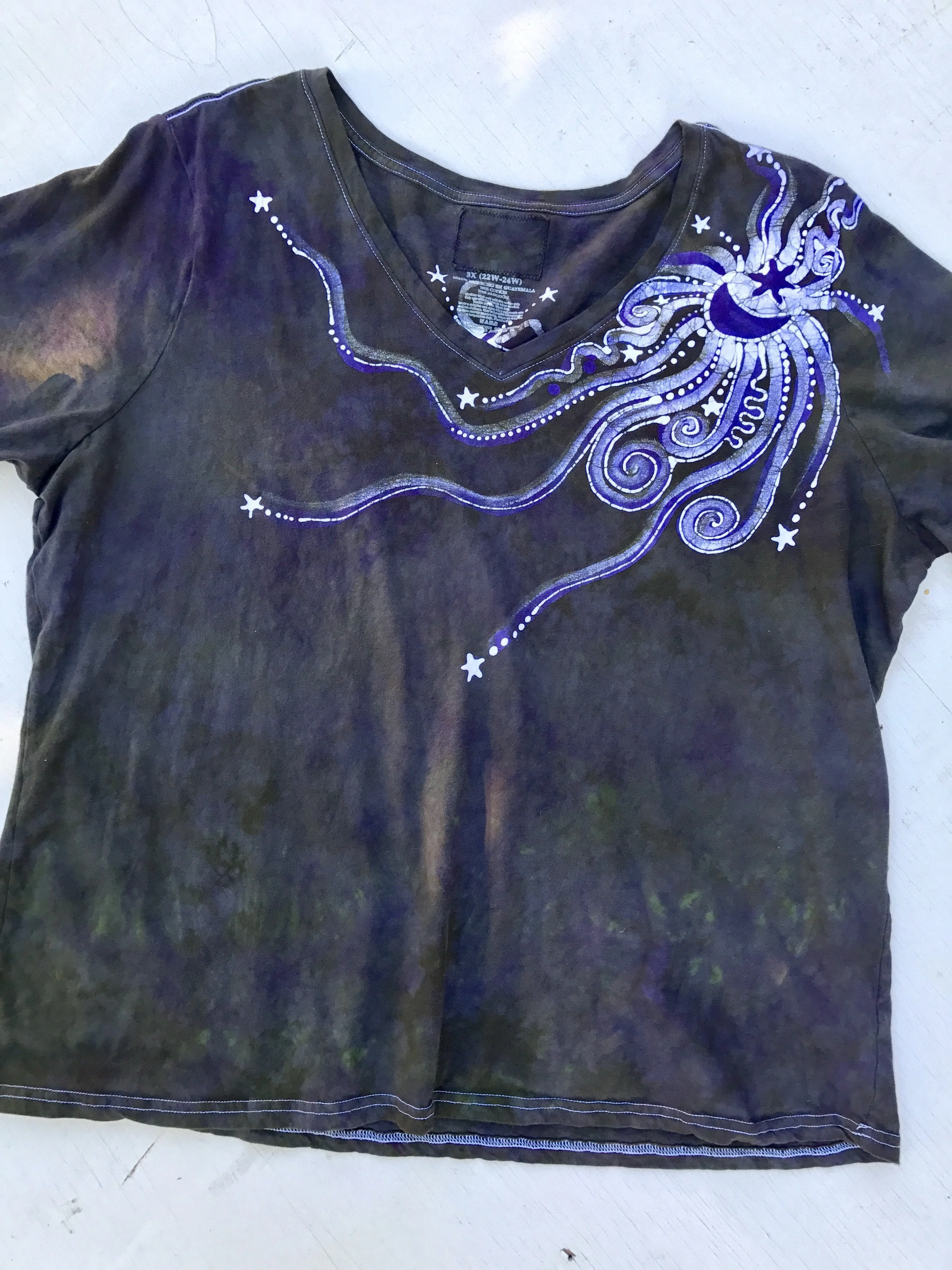 Sage and Purple Moonbeams Handmade Batik Summer Vneck Tee - Plus Size - 3X