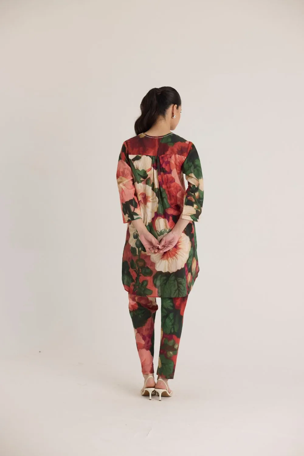 SCARLETT SHORT KURTA SET