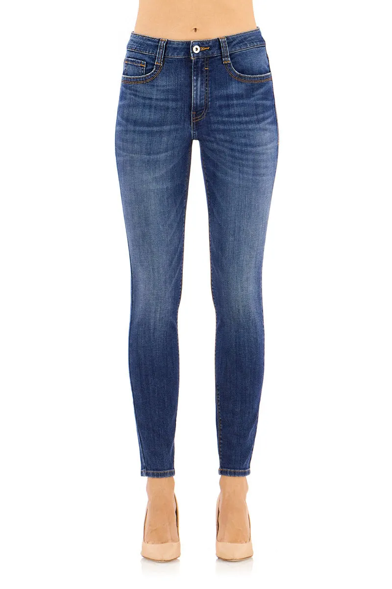 STARLET JEANS